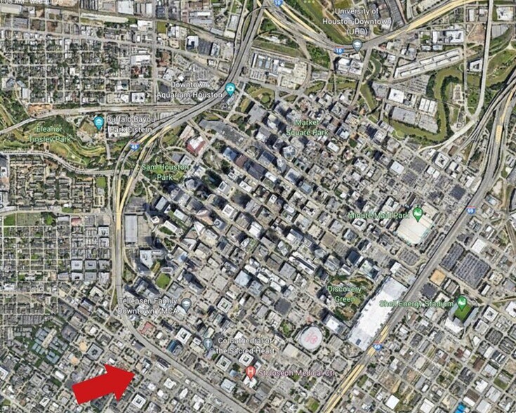 More Photos Of 2016 Main St, Houston Apartments For Sale