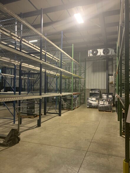 Primary Photo Of 5901 Highway 12, Maple Plain Distribution For Lease