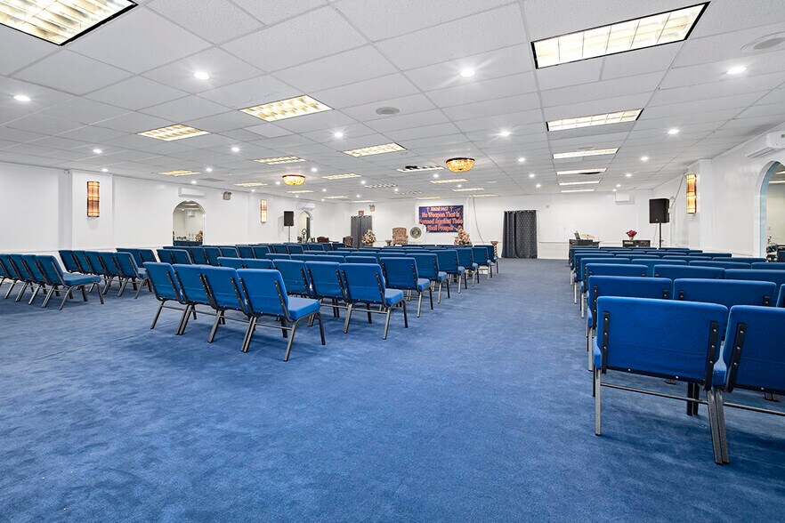 More Photos Of 3243 Ampere Ave, Bronx Lodge Meeting Hall For Sale