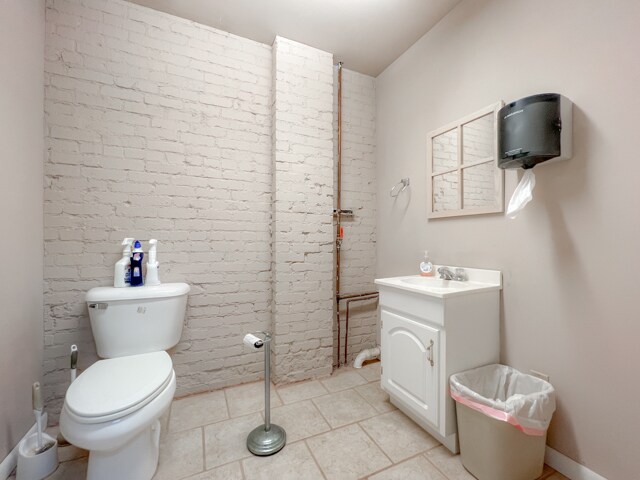 More Photos Of 210 E Grand Ave, Ponca City Office For Sale