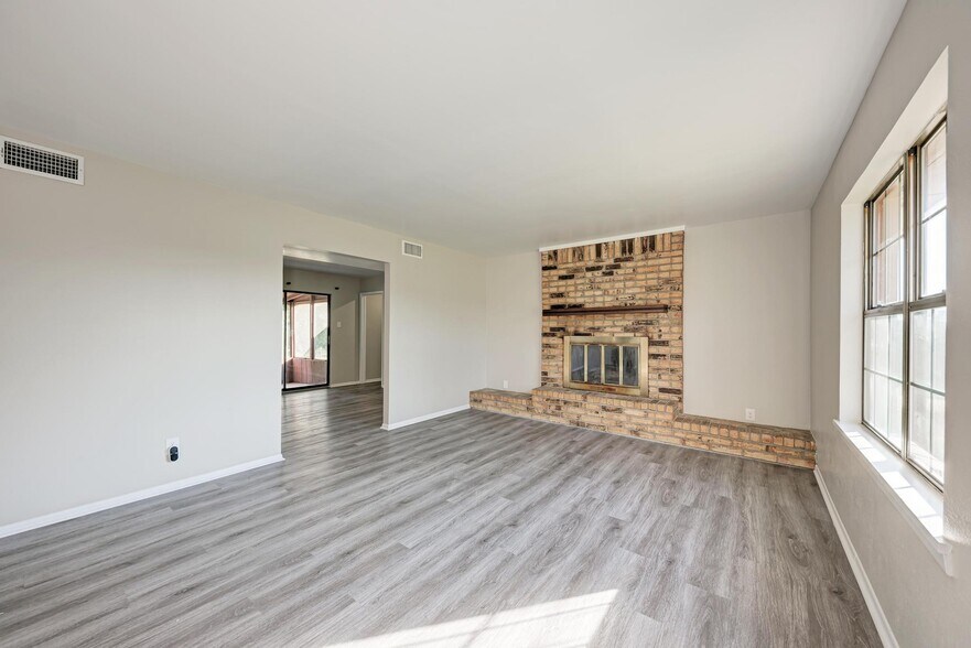 More Photos Of 3225 County Road 111, Lampasas Specialty For Sale