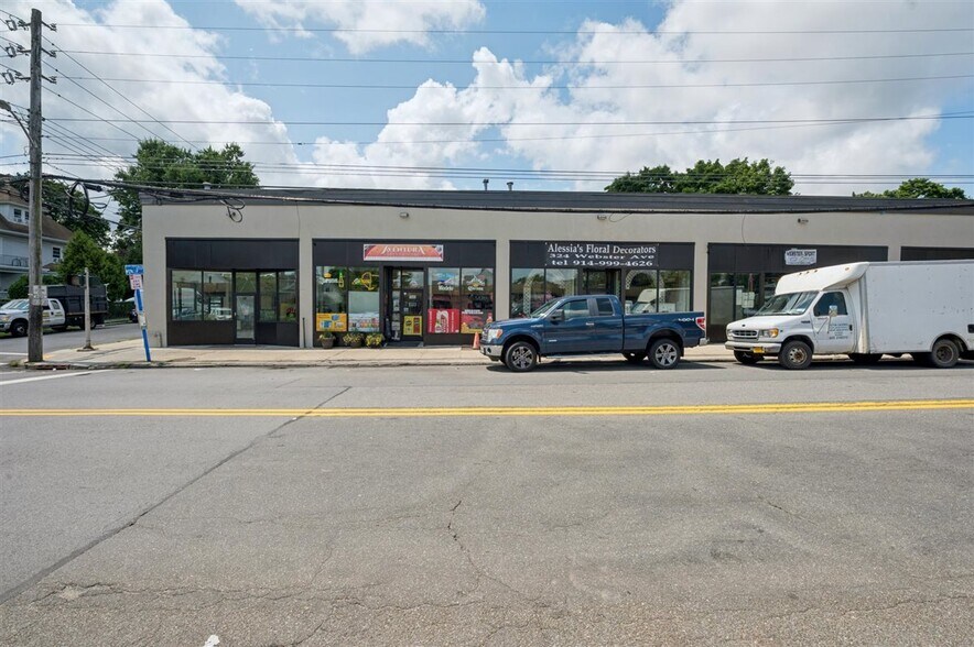 More Photos Of 320 Webster Ave, New Rochelle Storefront For Sale