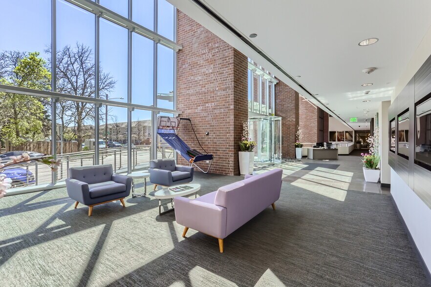 More Photos Of 1873 S Bellaire St, Denver Office For Lease