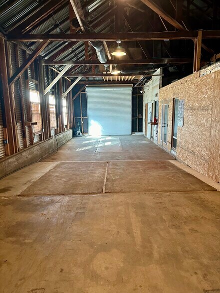 More Photos Of 18729 Carter St, Tuolumne Flex For Sale