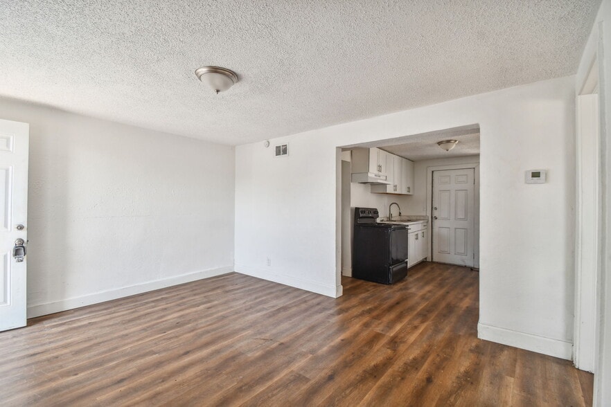 More Photos Of 1330-1334 Barnett St, Jacksonville Apartments For Sale