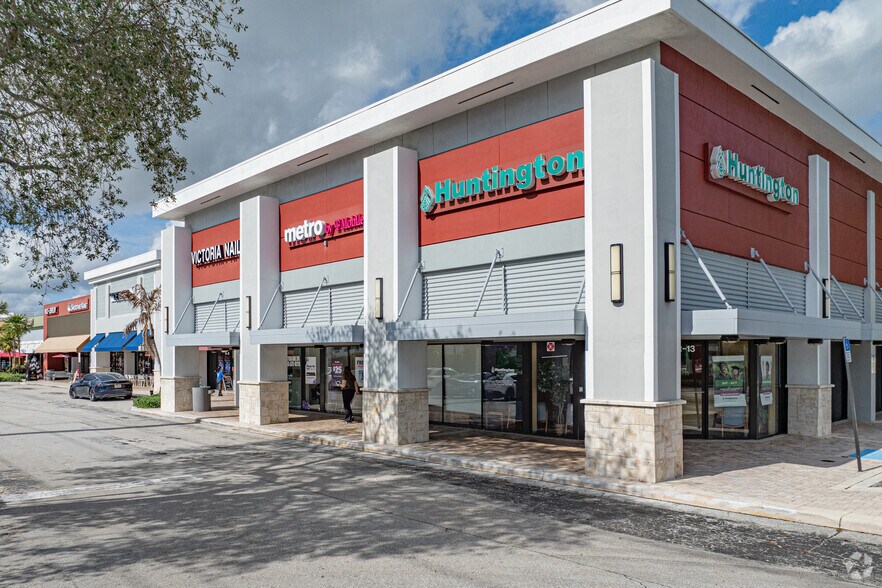 Primary Photo Of 1301-1313 W Boynton Beach Blvd, Boynton Beach Unknown For Lease
