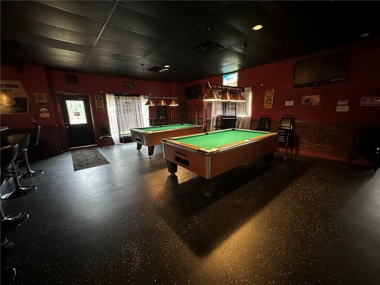 More Photos Of 12 Cottonton Rd, Pittsview Restaurant For Sale