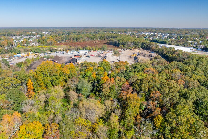 More Photos Of 1471 W Whitty Rd, Toms River Industrial For Sale