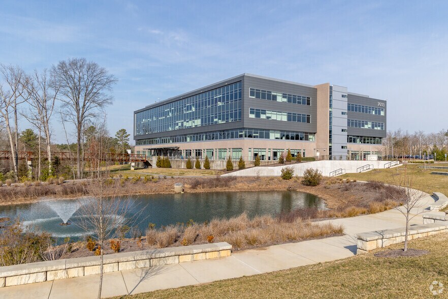 More Photos Of 7033 Louis Stephens Dr, Morrisville Office For Lease