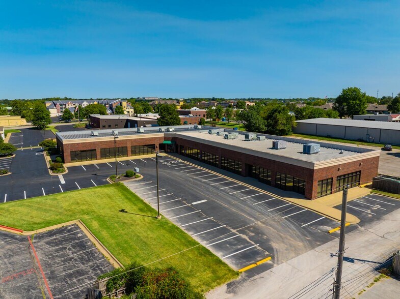 More Photos Of 4124 S McCann Ct, Springfield Medical For Lease