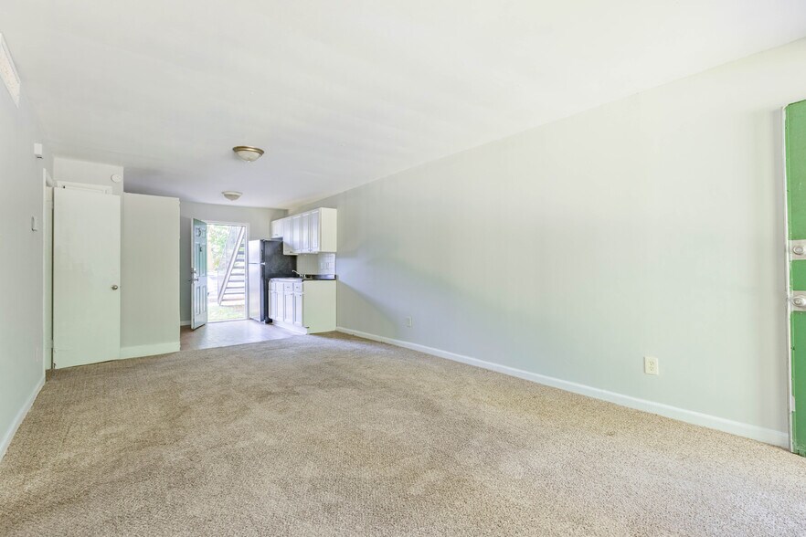 More Photos Of 1944 Dunlap Ave, East Point Multifamily For Sale