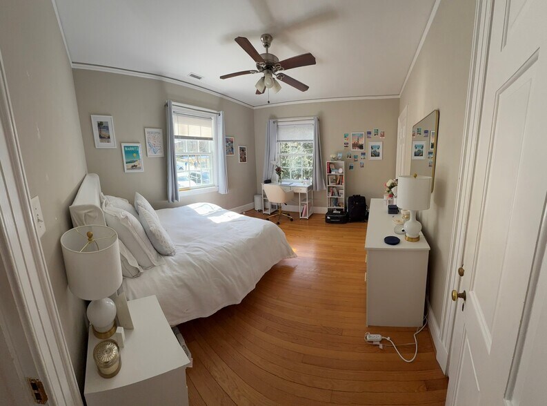 More Photos Of 501 North St, Chapel Hill Apartments For Sale