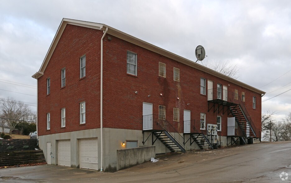 More Photos Of 8333 Alexandria Pike, Alexandria Office For Lease