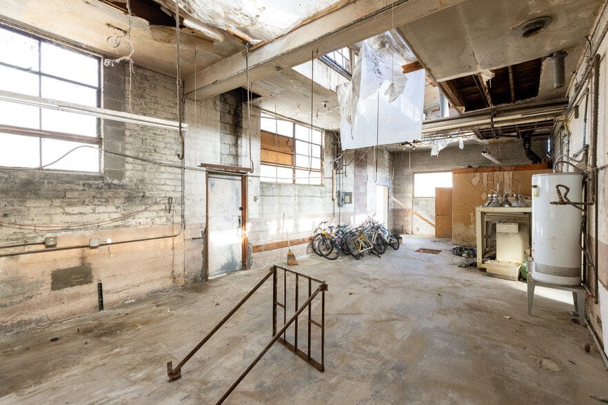 More Photos Of 412 Washington St, The Dalles Freestanding For Sale