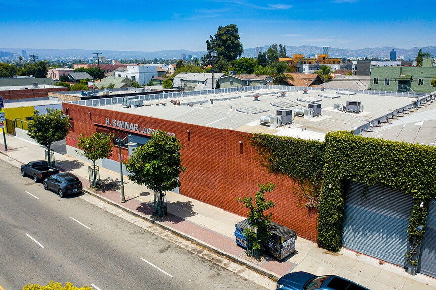 More Photos Of 4625 W Washington Blvd, Los Angeles Warehouse For Lease