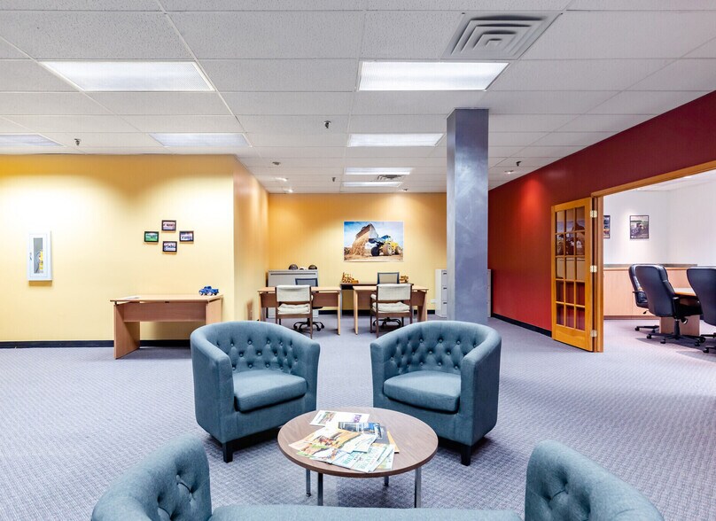 More Photos Of 3060 Ogden Ave, Lisle Medical For Sale