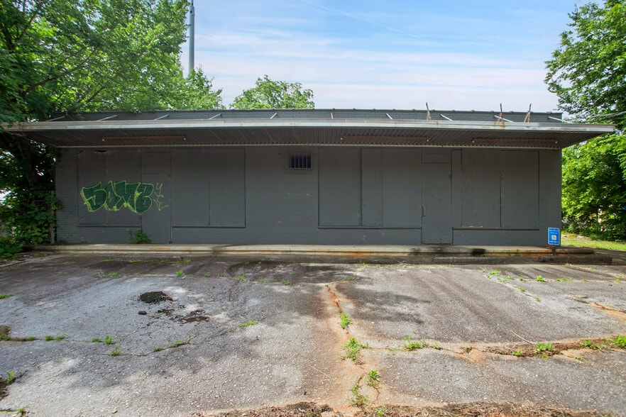 More Photos Of 638-642 Dill Ave, Atlanta Freestanding For Sale
