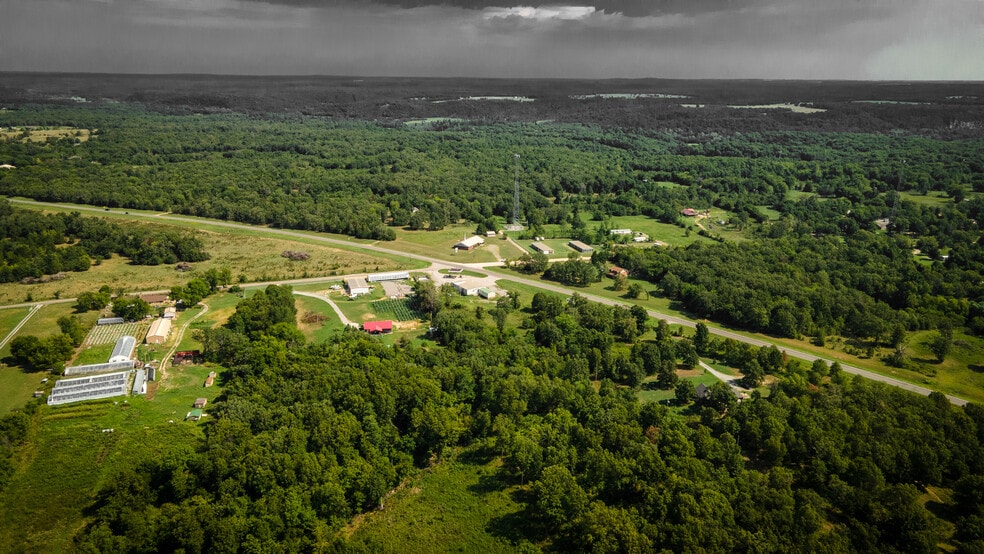 More Photos Of 7015 Highway 82, Tahlequah Convenience Store For Sale