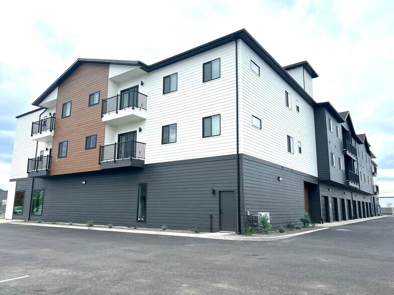 More Photos Of 295 E Appleway Ave, Coeur d'Alene Apartments For Lease