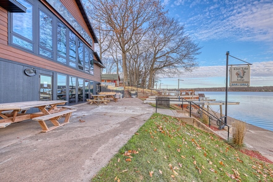 More Photos Of 7440 N Pats Landing Rd, Hayward Restaurant For Sale
