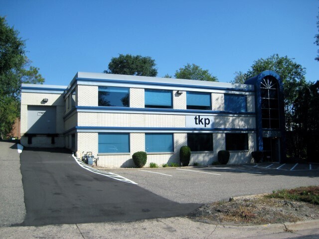 More Photos Of 3113 S Lynn Ave, Minneapolis Research And Development For Lease