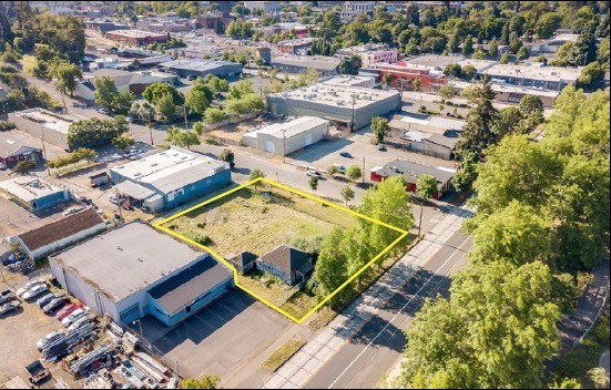 Primary Photo Of 171 Washington St, Eugene Land For Lease