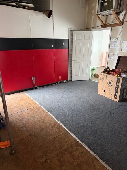More Photos Of 126 Washington Ave, Belleville Storefront Retail Residential For Lease