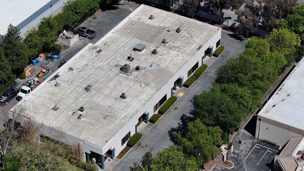More Photos Of 16120 Caputo Dr, Morgan Hill Manufacturing For Lease