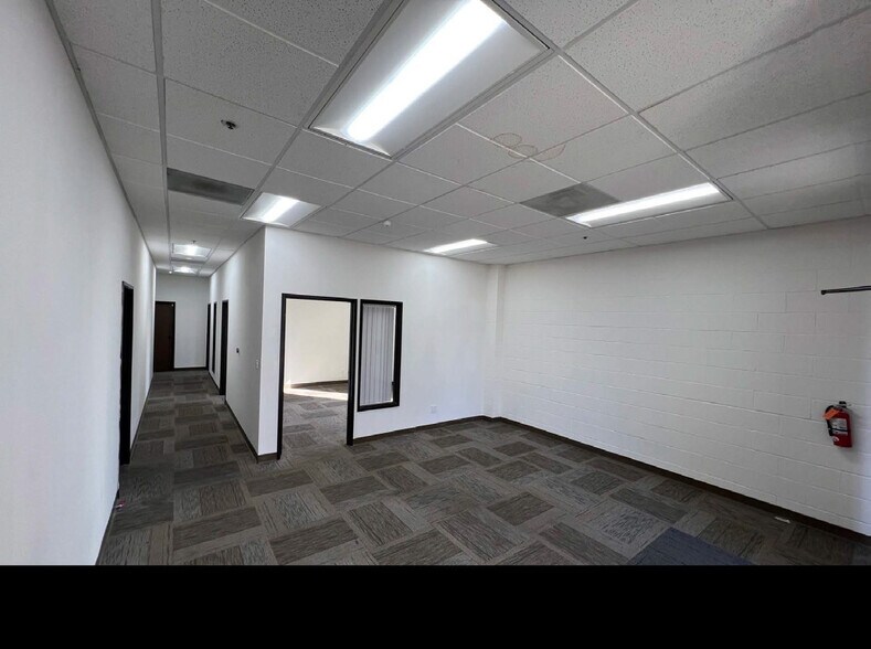 More Photos Of 1047 Serpentine Ln, Pleasanton Research And Development For Lease