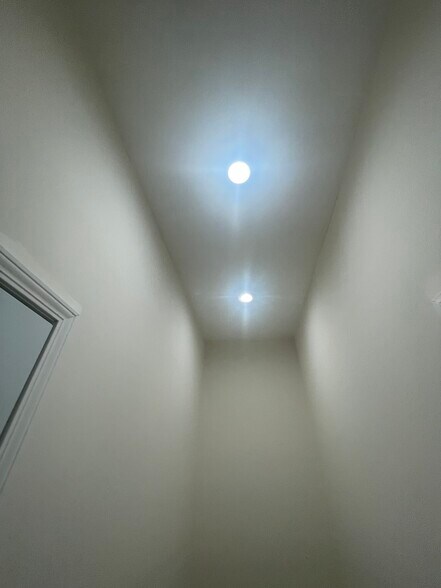 More Photos Of 3915 Tweedy Blvd, South Gate Specialty For Lease