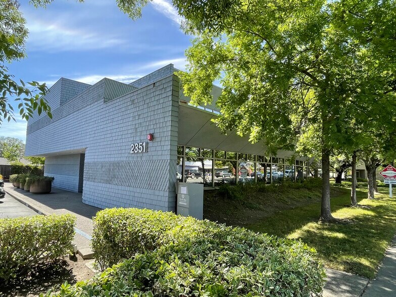 More Photos Of 2351 Mendocino Ave, Santa Rosa Office For Sale