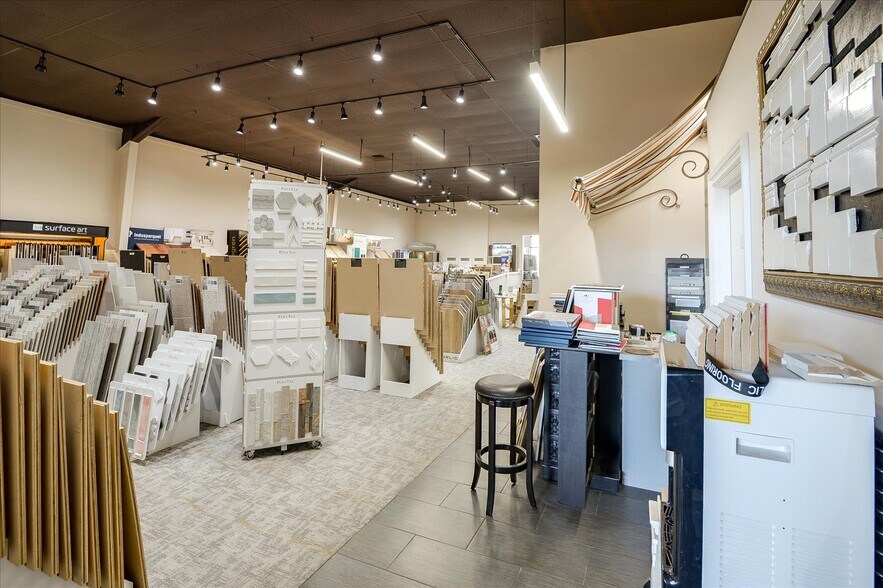 More Photos Of 950 E El Camino Real, Sunnyvale Freestanding For Lease