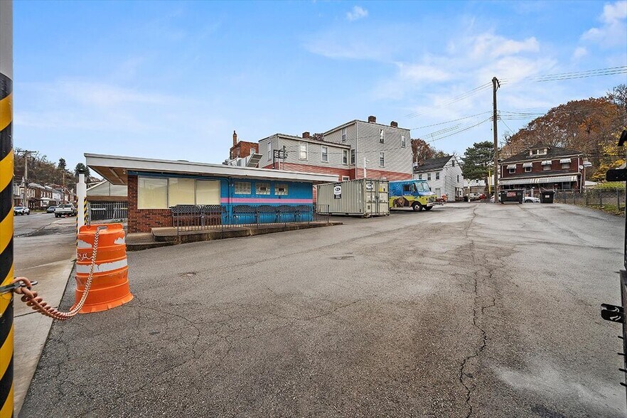 More Photos Of 624 North Ave, Pittsburgh Fast Food For Sale