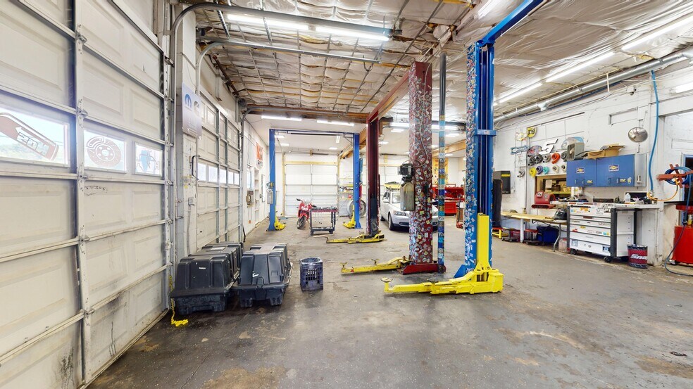 More Photos Of 2270 Solomons Island Rd, Huntingtown Auto Repair For Sale