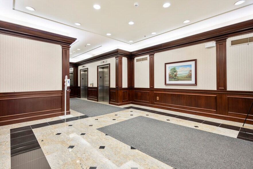 More Photos Of 50 Beaver St, Albany Office For Lease