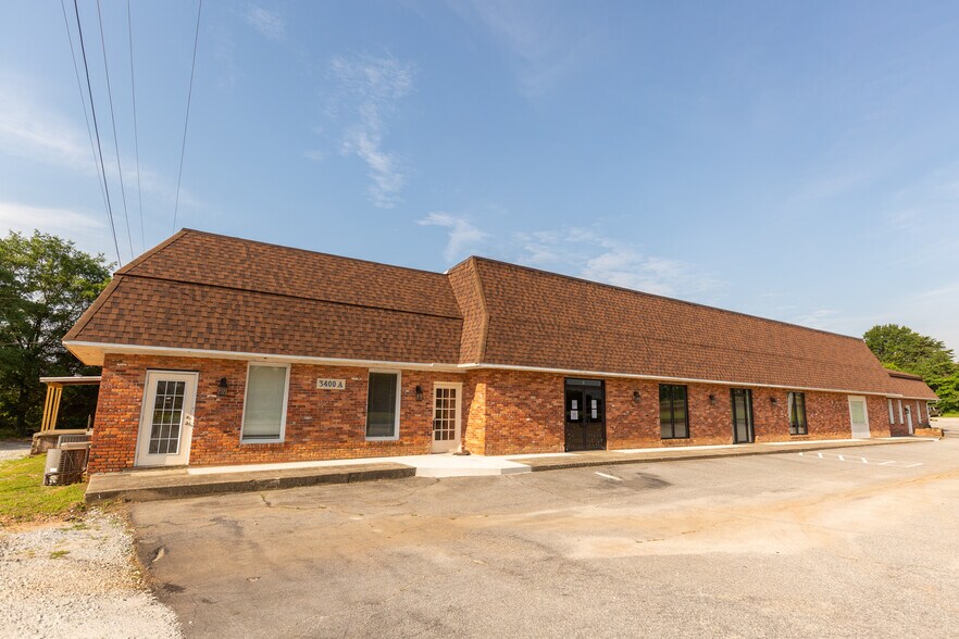More Photos Of 3400 Rutherford Rd, Taylors Light Manufacturing For Lease