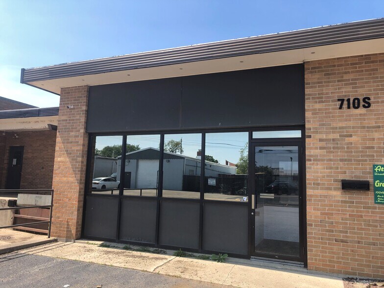 Primary Photo Of 710 S Morton Ave, Aurora Warehouse For Lease