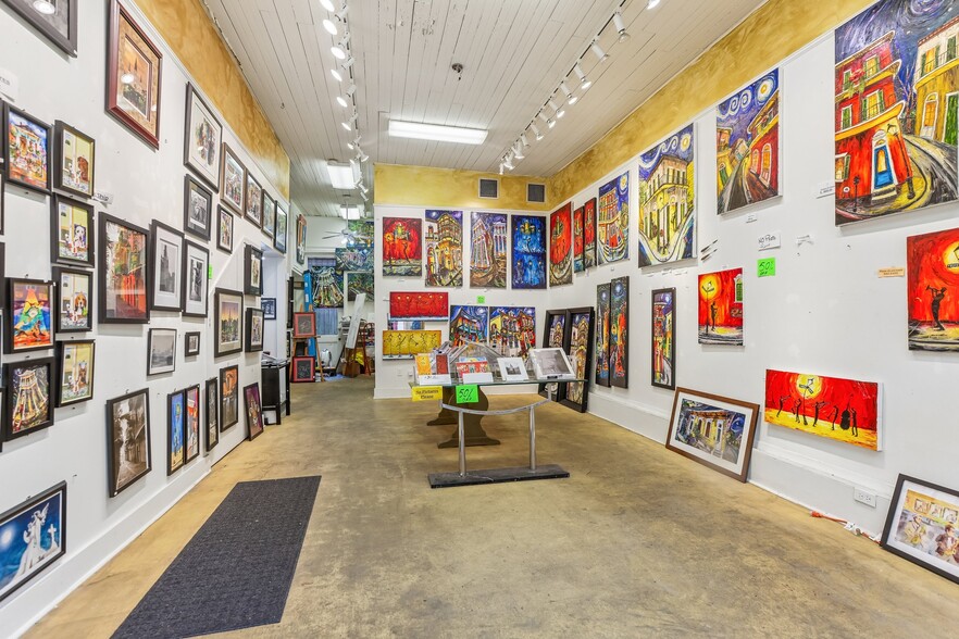 More Photos Of 604-608 Chartres St, New Orleans Storefront Retail Residential For Lease