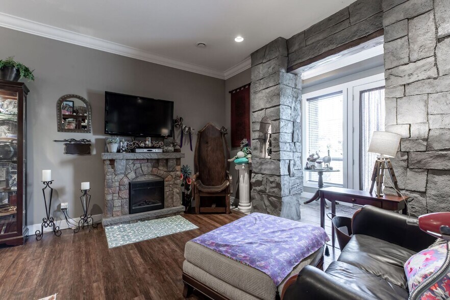 More Photos Of 2379 Chardonnay Ln, Abbotsford Hospitality For Sale