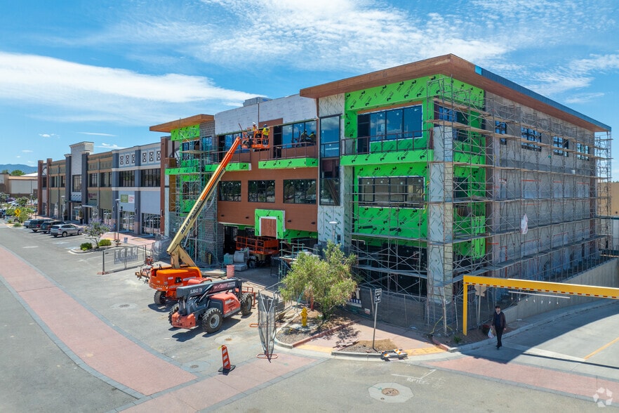 More Photos Of 2100 Louisiana Blvd NE, Albuquerque Unknown For Lease