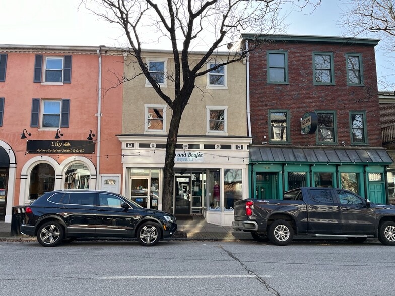 Primary Photo Of 106 W State St, Kennett Square Storefront Retail Office For Lease