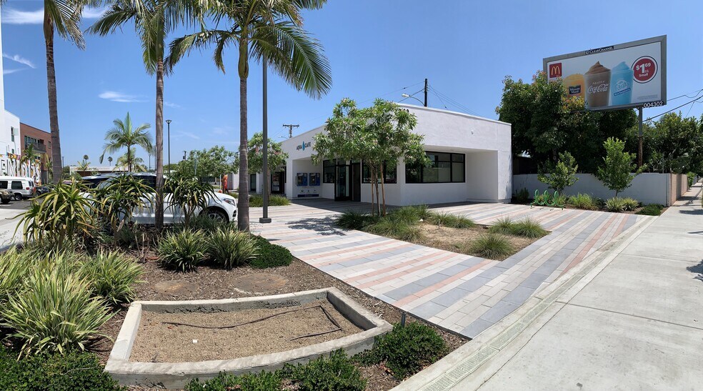 More Photos Of 2223-2231 W 5th St, Santa Ana Unknown For Lease