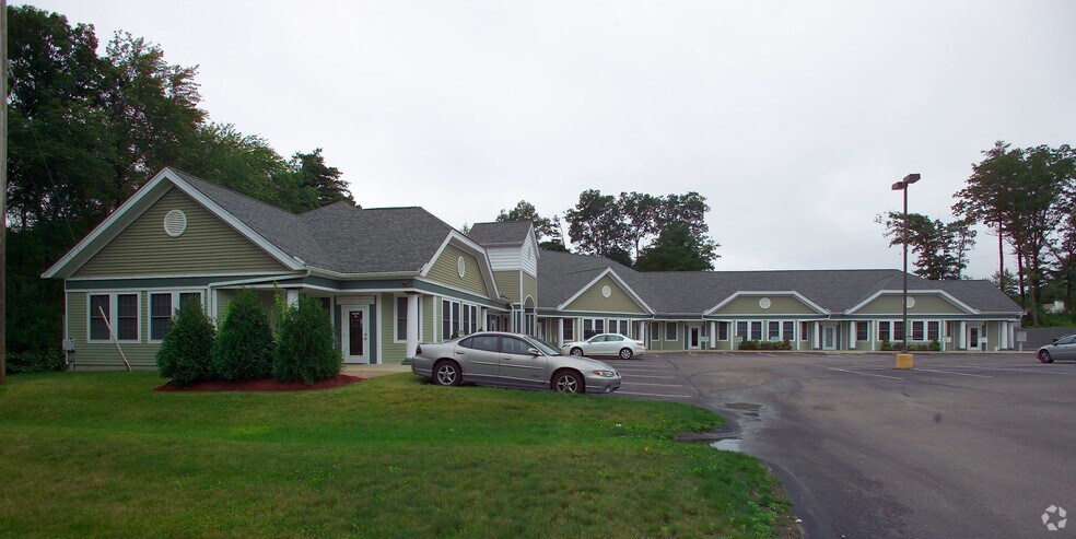More Photos Of 205 W Grove St, Middleborough Office For Lease