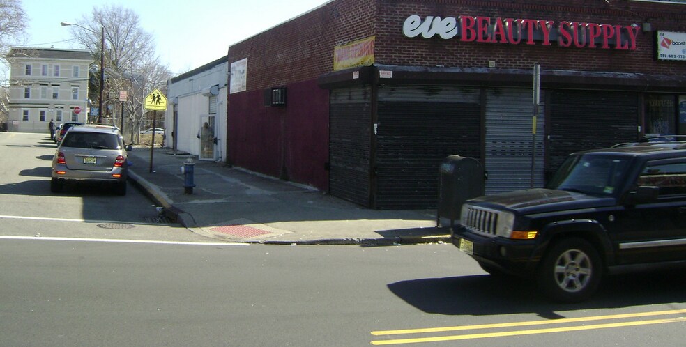 More Photos Of 628-630 Grove St, Irvington General Retail For Sale