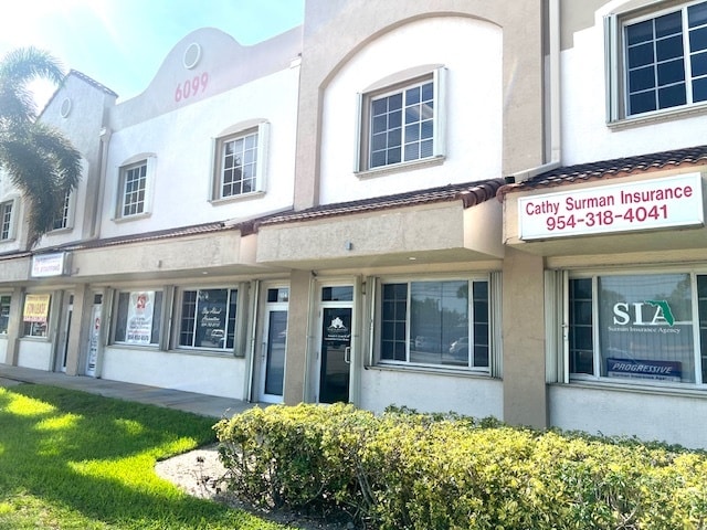 More Photos Of 6099 Stirling Rd, Davie Office Residential For Sale