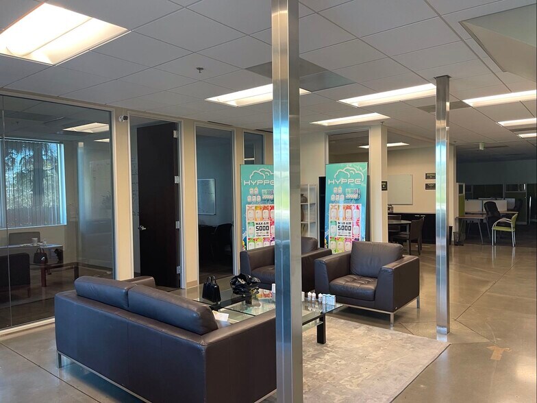 More Photos Of 9235-9245 Research Dr, Irvine Research And Development For Sale