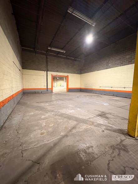 More Photos Of 3175 Gilchrist Rd, Mogadore Warehouse For Lease