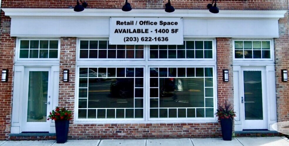 Primary Photo Of 133 E Putnam Ave, Cos Cob Office For Lease