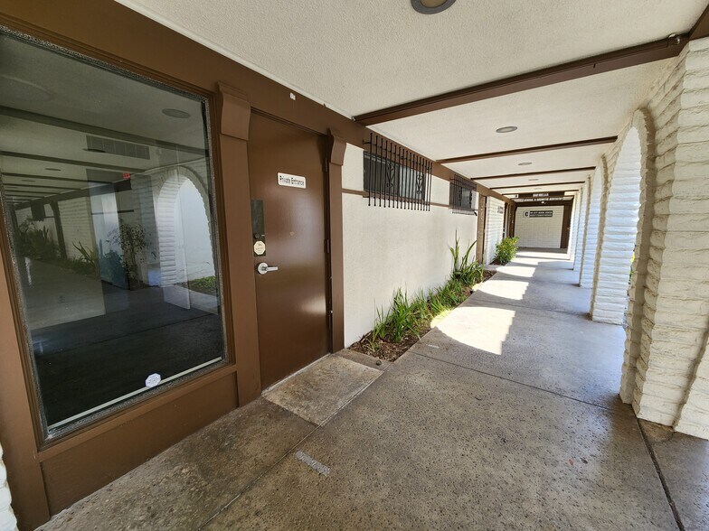 More Photos Of 3230 Waring Ct, Oceanside Medical For Sale