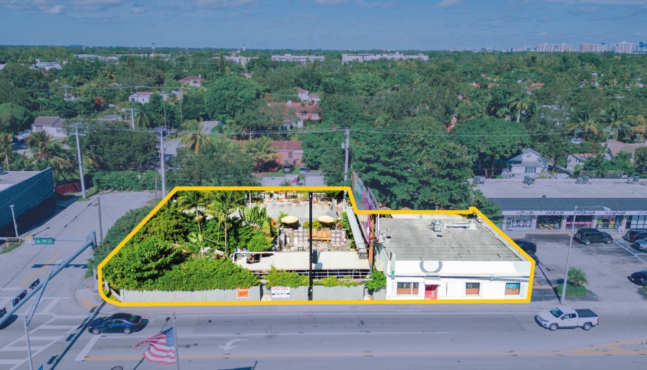 More Photos Of 701-709 NE 79th St, Miami Storefront Retail Office For Sale